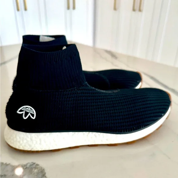 adidas gazelle silver green womens adidas by Alexander Wang Wangbody Run [EF2438] – Extra Butter main image 0